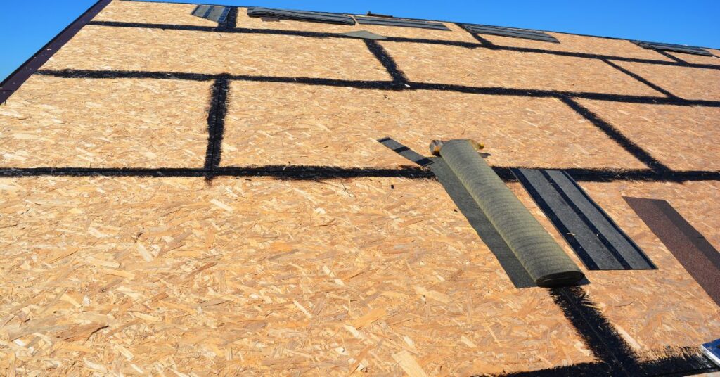 Így már minden túlzás nélkül állíthatjuk, a ZSINDELYTETŐ a múlt hagyatéka a mai ember számára.